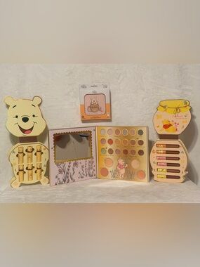 Winnie the Pooh Make-Up Bundle